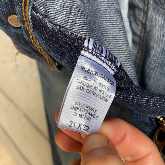 Guess Jeans LA Lincoln Slim Straight Jean - Picture 13 of 14